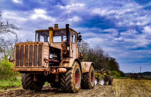 История тракторной техники