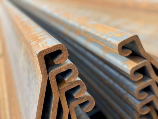 Шпунт Ларсена: что это, из каких материалов изготавливают и где применяют